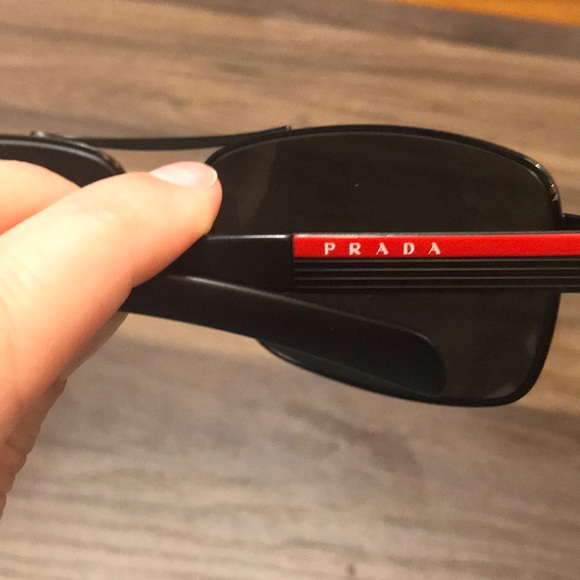 Prada Linea Rossa men’s sunglasses - Picture 3 of 3